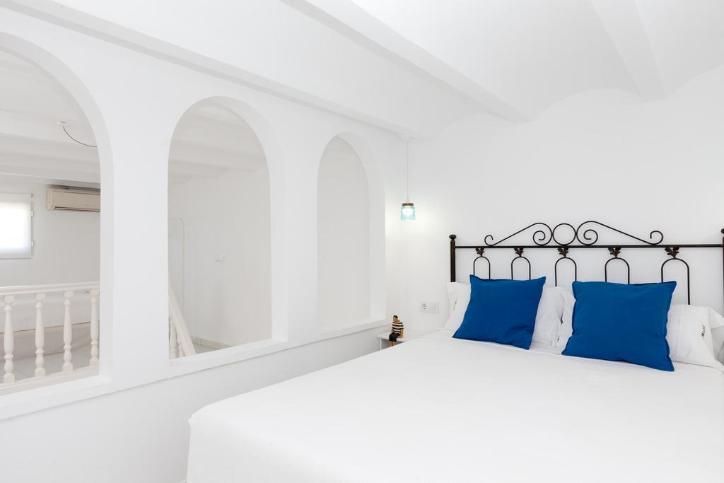 Apartamentos Mr La Racona Santa Llucia Exterior photo